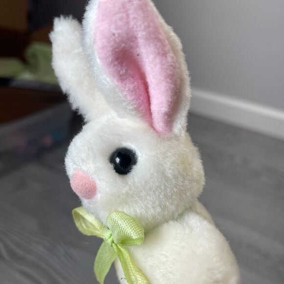 Vintage Caltoy Topper the White Bunny Rabbit Plush Green Bow Mini Stuffed Animal - Picture 8 of 12